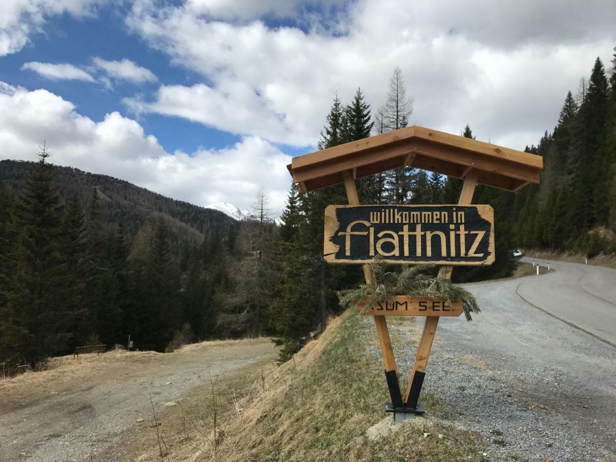 Almhaus & Almchalet Flattnitz Екстер'єр фото