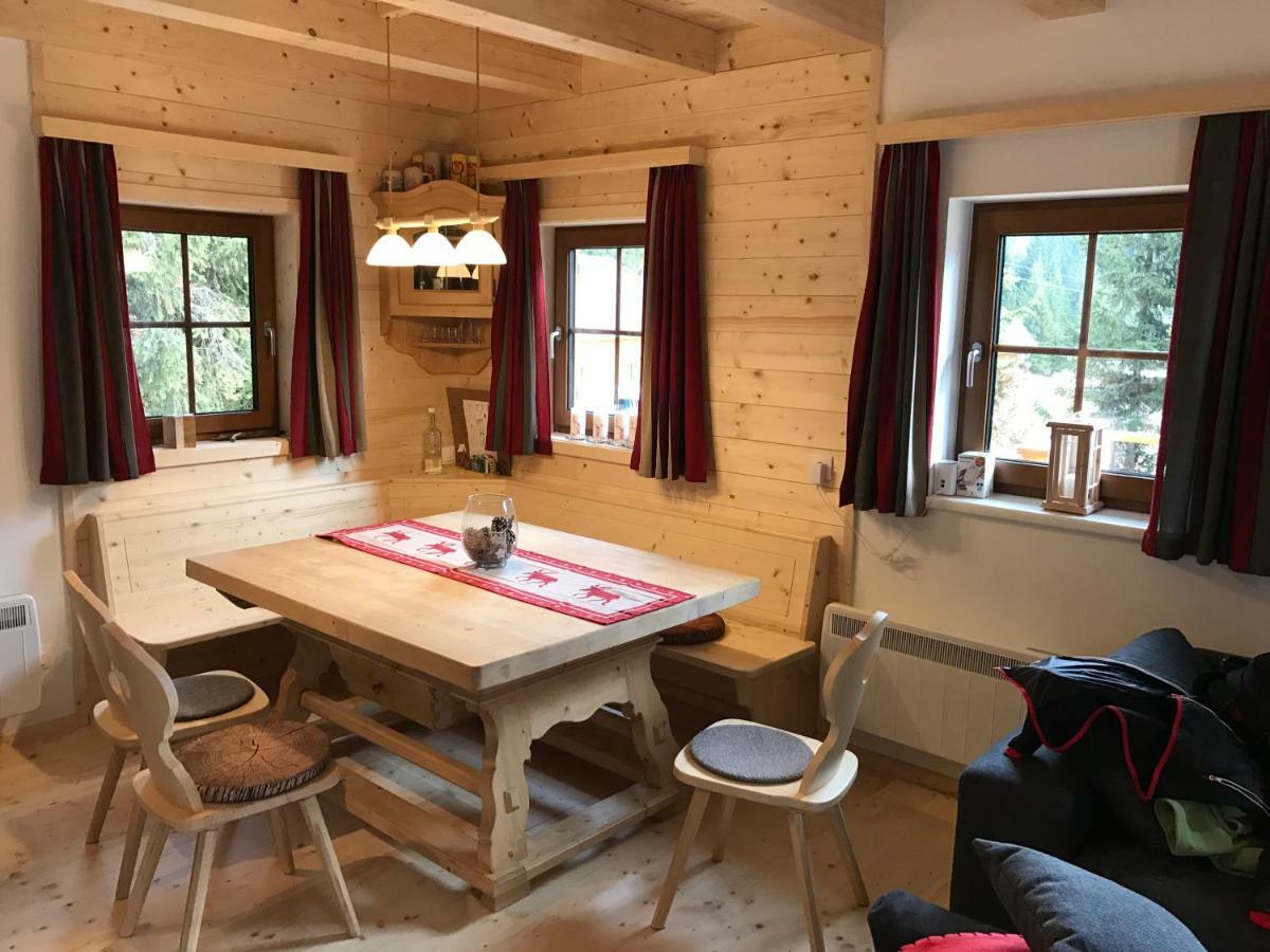 Almhaus & Almchalet Flattnitz Екстер'єр фото